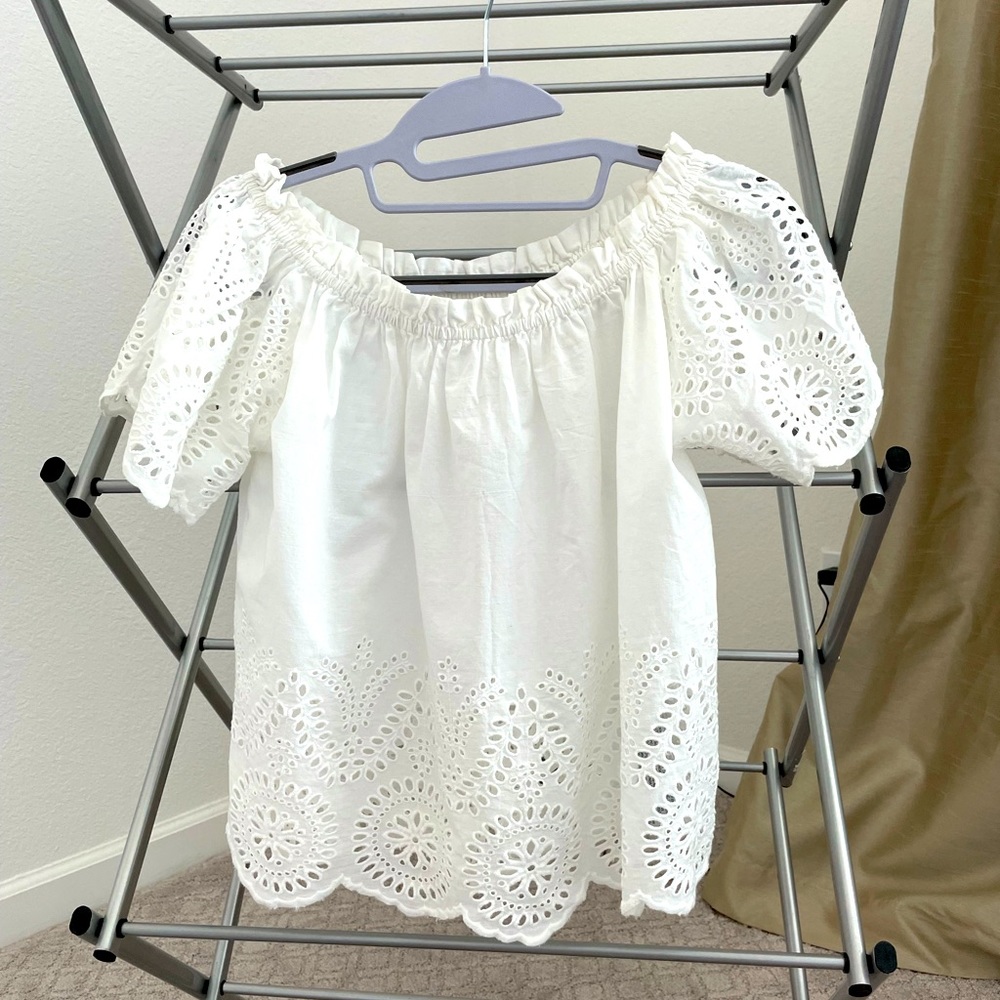 White, off the shoulder summery top